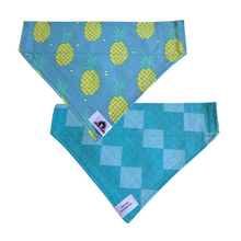 Charger l'image dans la galerie, Foulard réversible 2 en 1 pour chien moyen - MR012