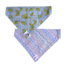 Charger l'image dans la galerie, Foulard réversible 2 en 1 pour chien moyen - MR020