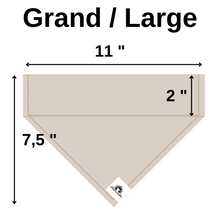 Charger l'image dans la galerie, Set of leash sleeve and bandana - ASK BEFORE PETTING