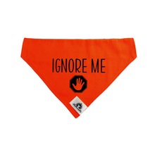 Charger l'image dans la galerie, Medium Dog bandana - IGNORE ME