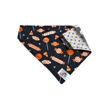 Charger l'image dans la galerie, Foulard 2 en 1 pour chien moyen - Halloween H006