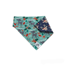 Charger l'image dans la galerie, Foulard 2 en 1 pour chien moyen pour Noël - N025