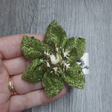 Charger et lire la vidéo dans la visionneuse de la Galerie, Fleur pour chien ou chat - Féérie de Noël - no 132
