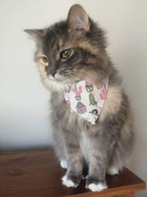 Charger l&#39;image dans la galerie, Foulard 2 en 1 pour chat et petit chien - StV010
