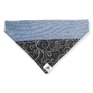 Foulard de jeans recyclés pour grand chien - Volutes grises