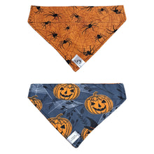 Charger l&#39;image dans la galerie, Foulard 2 en 1 pour chien moyen - Halloween H010
