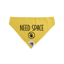 Charger l&#39;image dans la galerie, Medium Dog bandana - NEED SPACE
