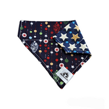 Charger l&#39;image dans la galerie, Foulard 2 en 1 pour chat et petit chien - Guirlandes de Noël - N004
